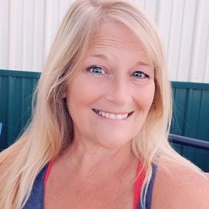 Meet your Posher, Missy